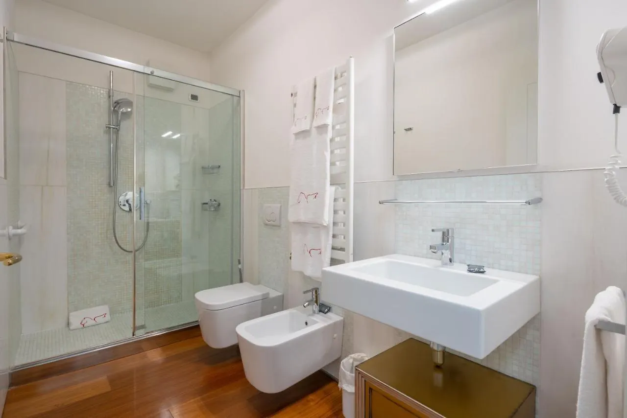 Apartment San Nicolo Canal View Venice Italy